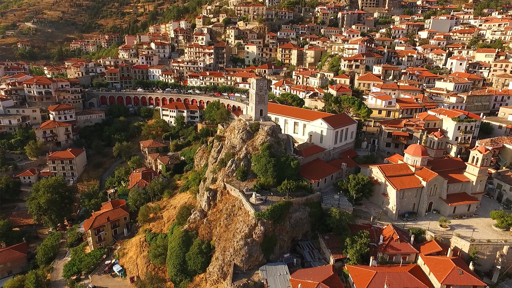 Γνωρίστε την Αράχωβα